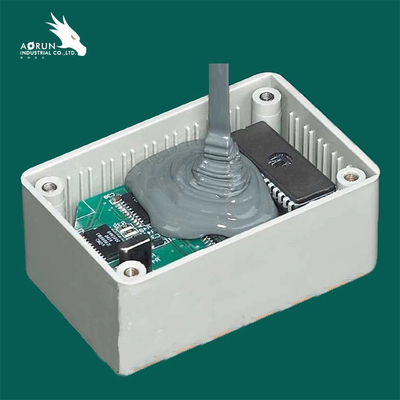 Dois esparadrapos compostos da colagem térmica do silicone do 1:1 do componente