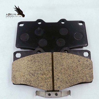 Pastilhas dos freios cerâmicas do fornecedor 04465-35240 da almofada de freio ajustadas para SUV